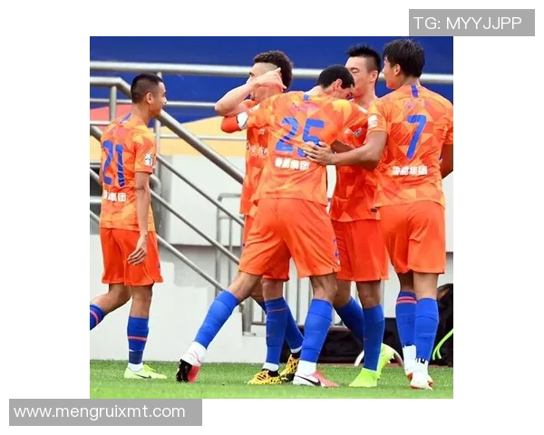 国奥选拨队迎战鲁能全力以赴争夺胜利展现青春风采